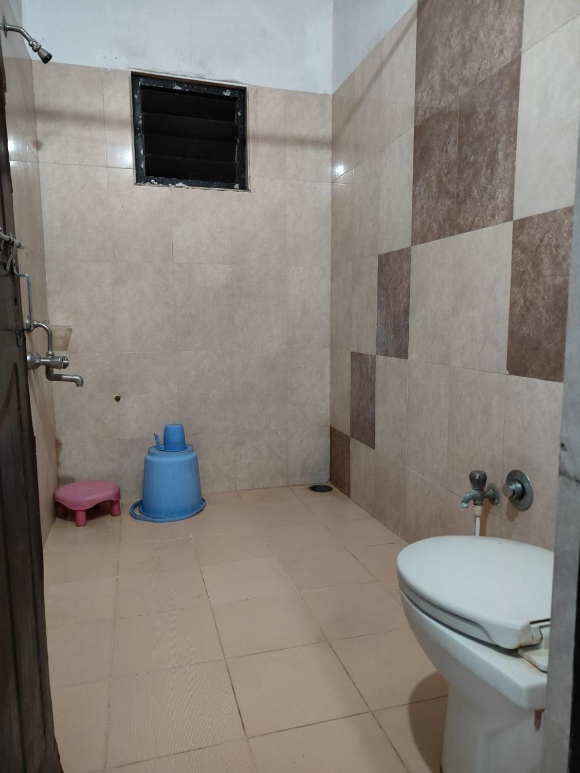Hotel Delta Executive Shirdi Esterno foto